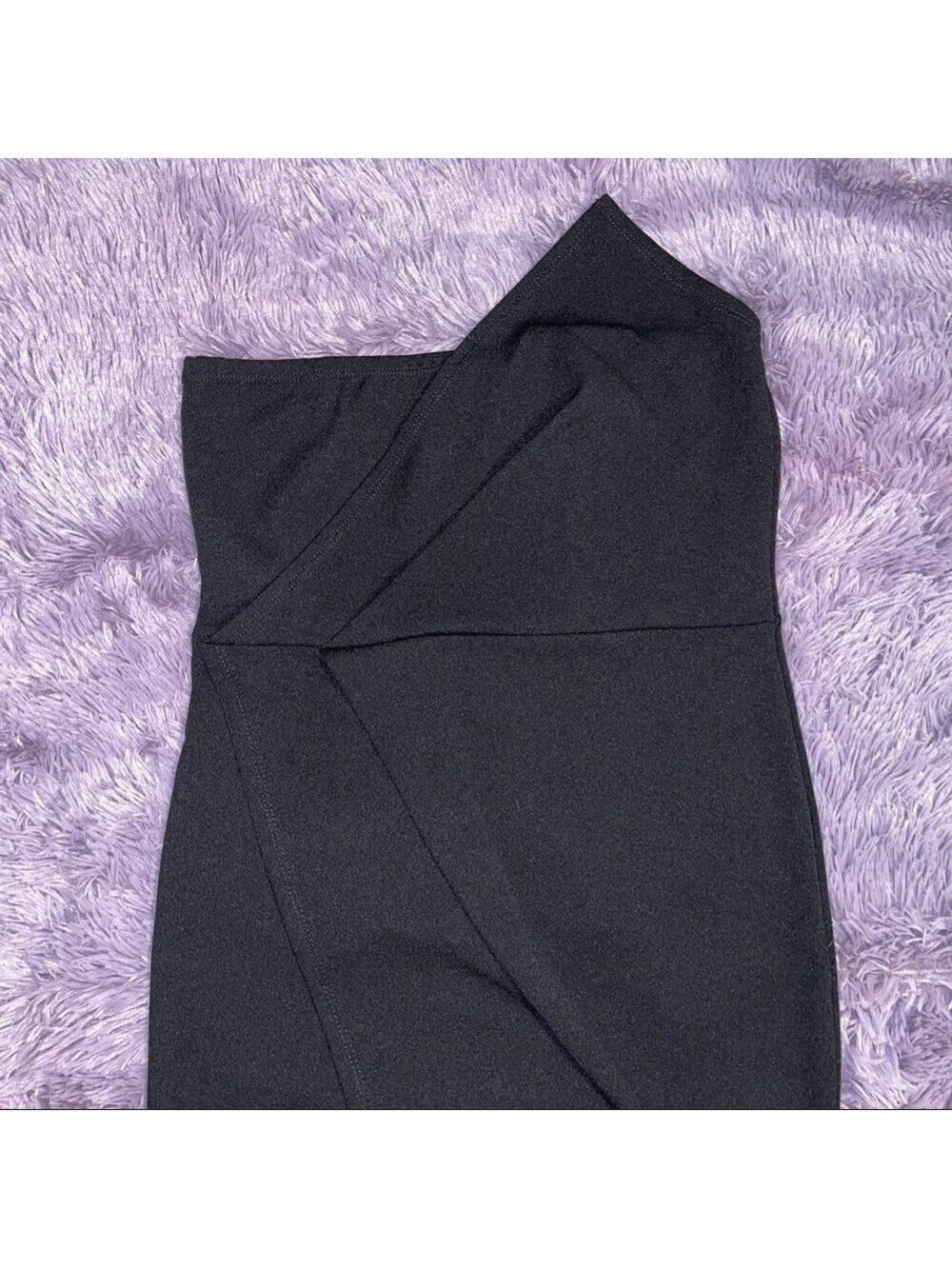 Missguided Strapless Asymmetrical Black Dress - Picture 4 of 8